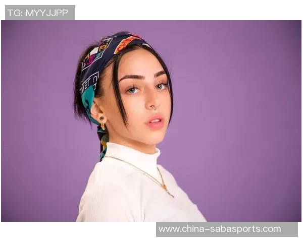 亚马尔与女友克罗地亚度假五分钟直升机之旅女友竟然晕机 亚马尔与女友克罗地亚度假五分钟直升机之旅女友竟然晕机