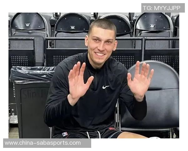 希罗重返赛场感受美妙开心打出精彩表现并喜获胜利 希罗重返赛场感受美妙开心打出精彩表现并喜获胜利