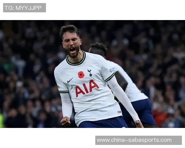 热刺遭遇三连败主场球迷嘘声不断弗兰克需迅速调整球队状态 热刺遭遇三连败主场球迷嘘声不断弗兰克需迅速调整球队状态