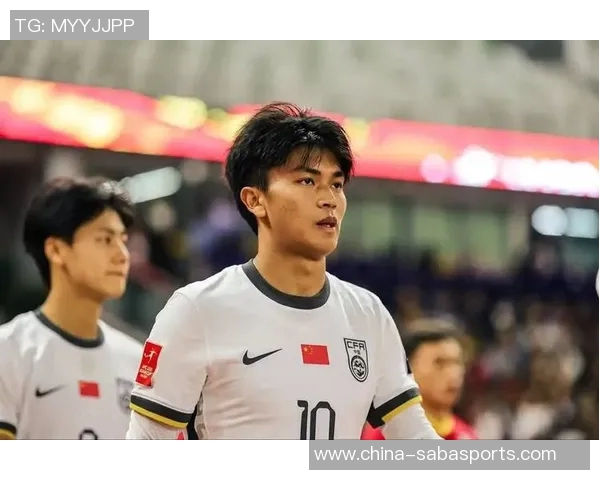 半场战报上海海港与首尔FC互交白卷蒯纪闻助攻失良机吕文君领黄牌 半场战报上海海港与首尔FC互交白卷蒯纪闻助攻失良机吕文君领黄牌