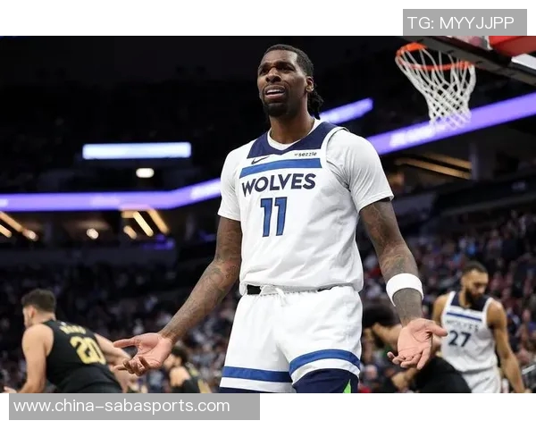 纳兹里德表现出色半场7投4中斩获11分5篮板三分球命中率高达50