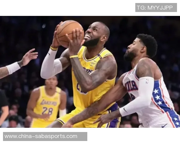 詹姆斯场均12助攻领跑联盟助攻榜引发美媒调侃评论
